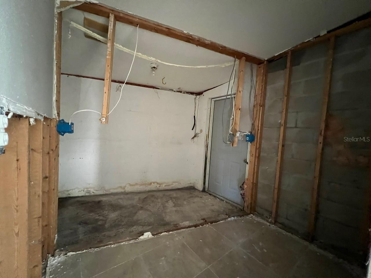 SHORE ACRES OVERLOOK SEC - Residential