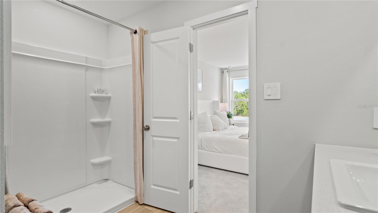 BRENTWOOD TH - Residential