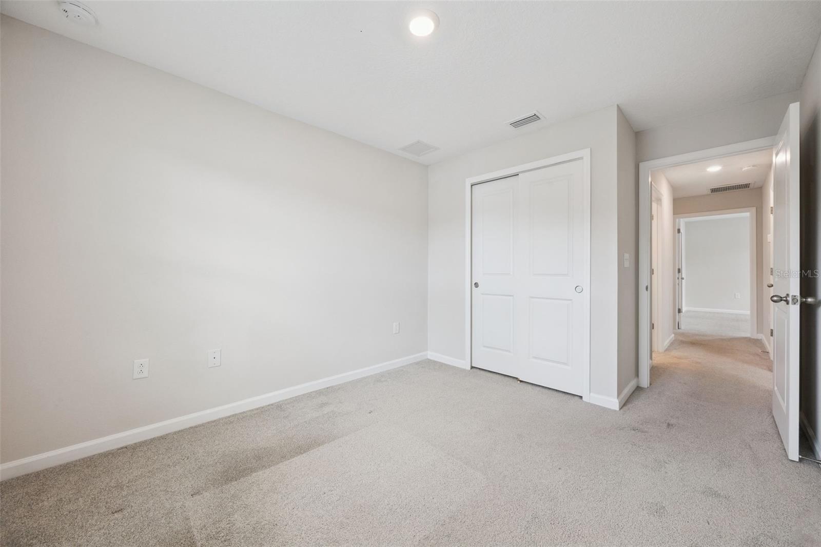 TOWNHOMES/LK FREDRICA CONDO - Residential