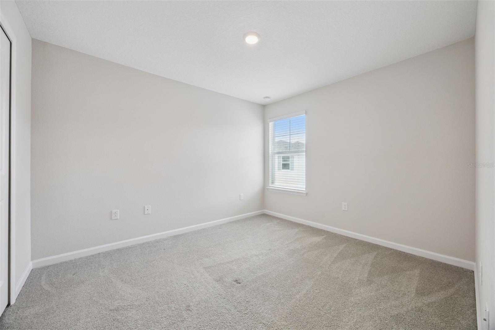 TOWNHOMES/LK FREDRICA CONDO - Residential