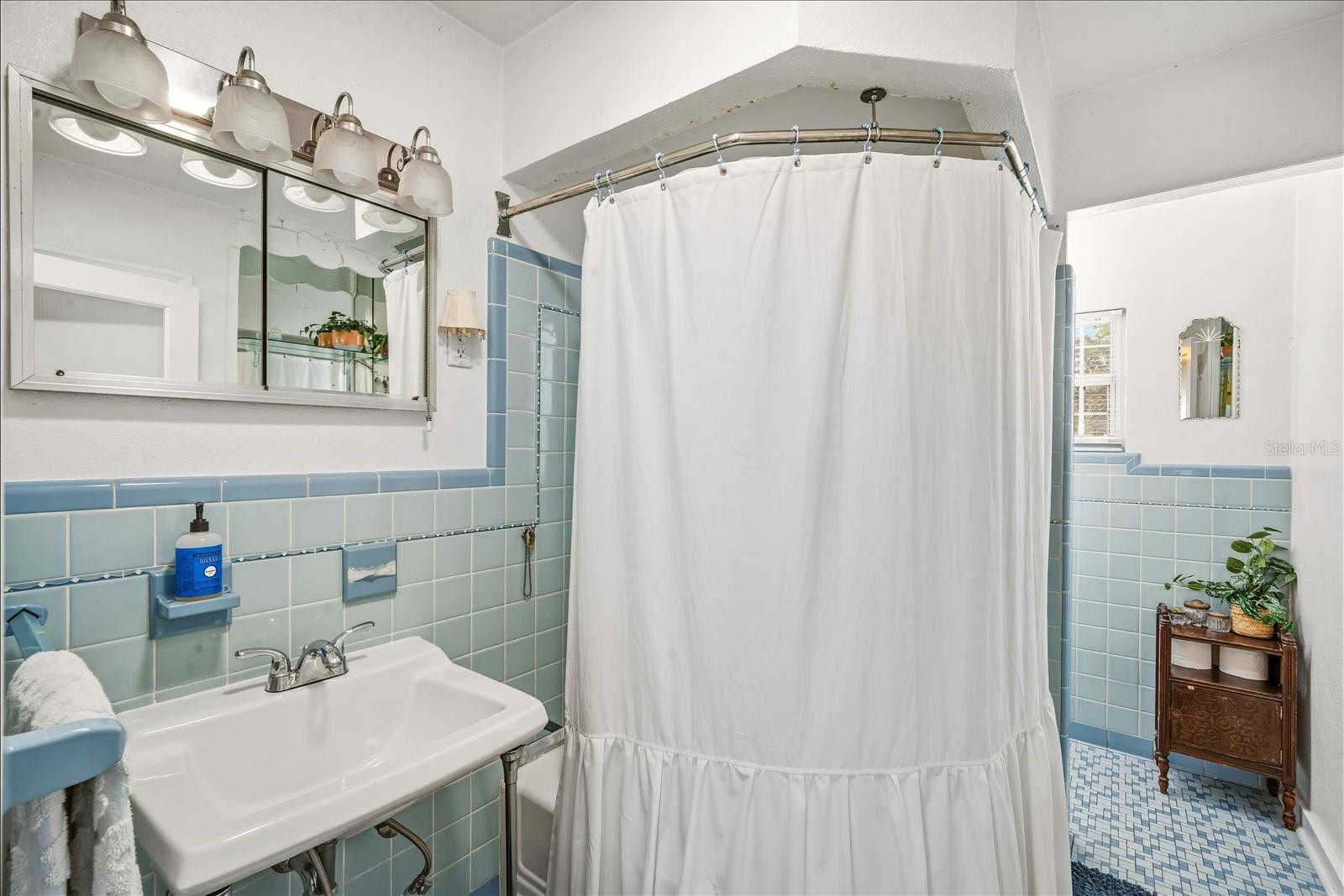 ROBINSONS ADD - Residential