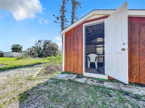 A home in PORT CHARLOTTE