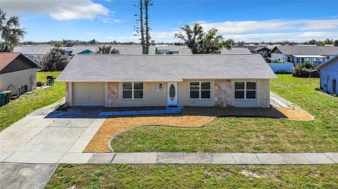 A home in PORT CHARLOTTE