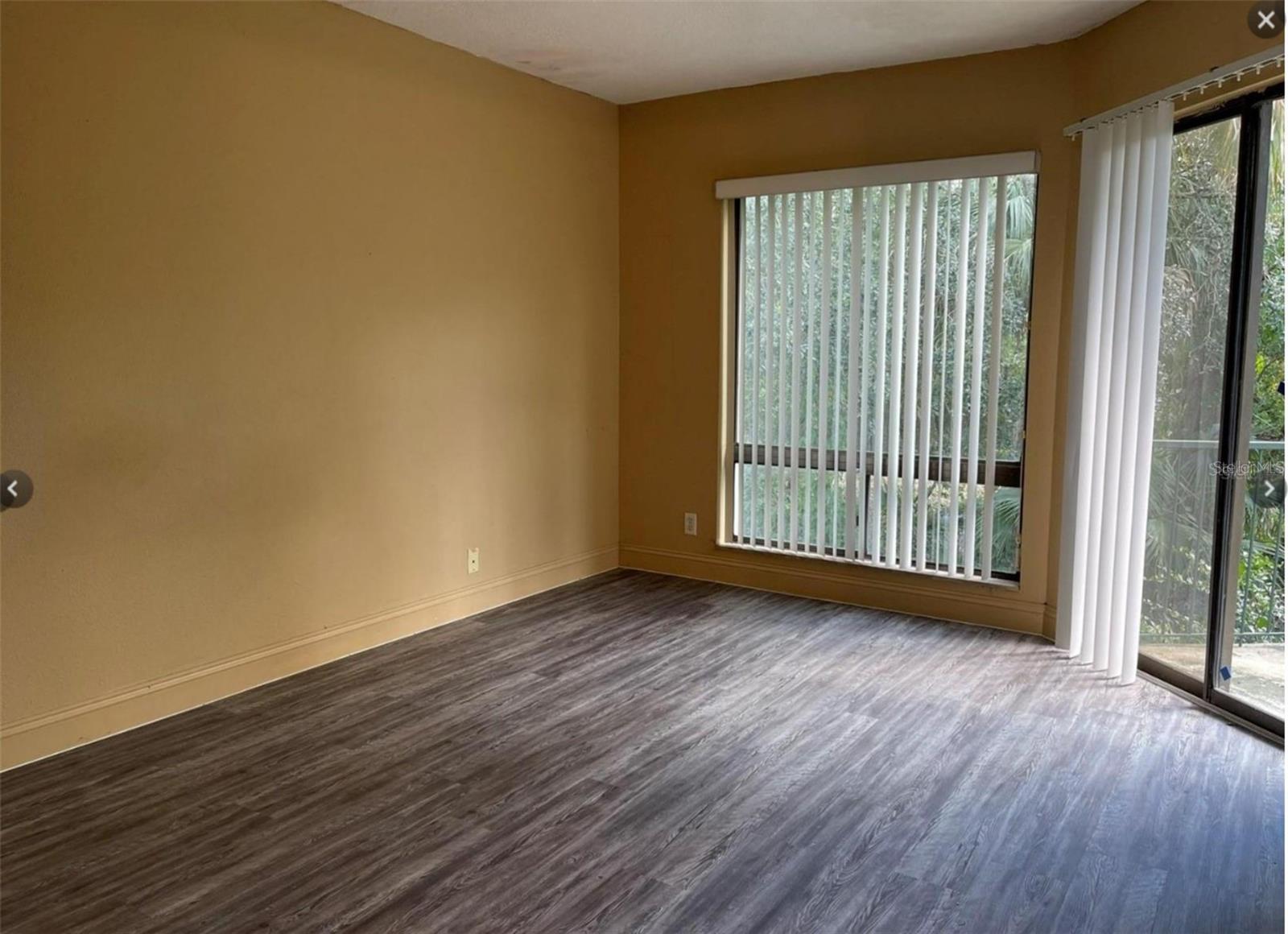 LEMON TREE CONDO SEC 01 - Residential Lease