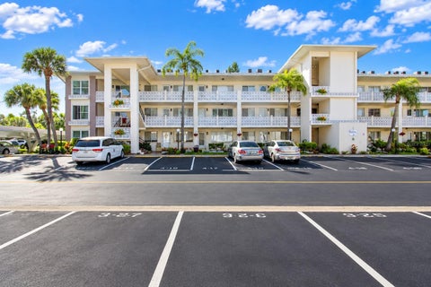Photo of 1235 S Highland Avenue #4-207, Clearwater, FL 33756 (MLS # TB8563283)