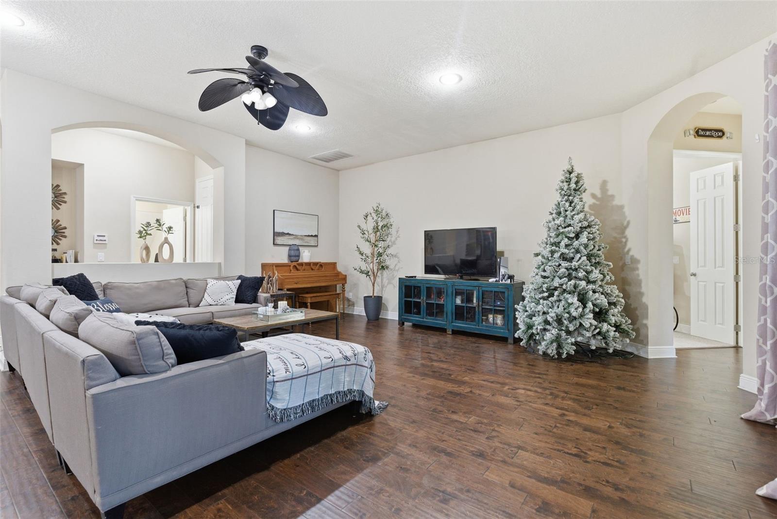 ENCLAVE/TERRA BELLA PH 2-4 - Residential