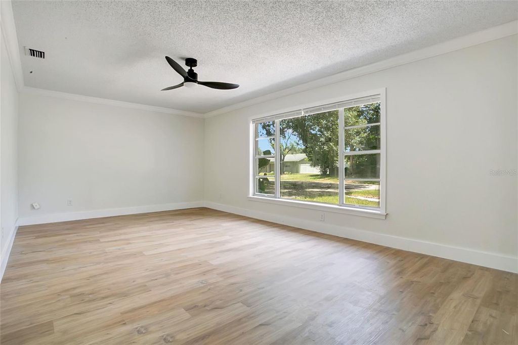 Photo of 1221 Forest Circle, Altamonte Springs, FL 32714 (MLS # O6426308)