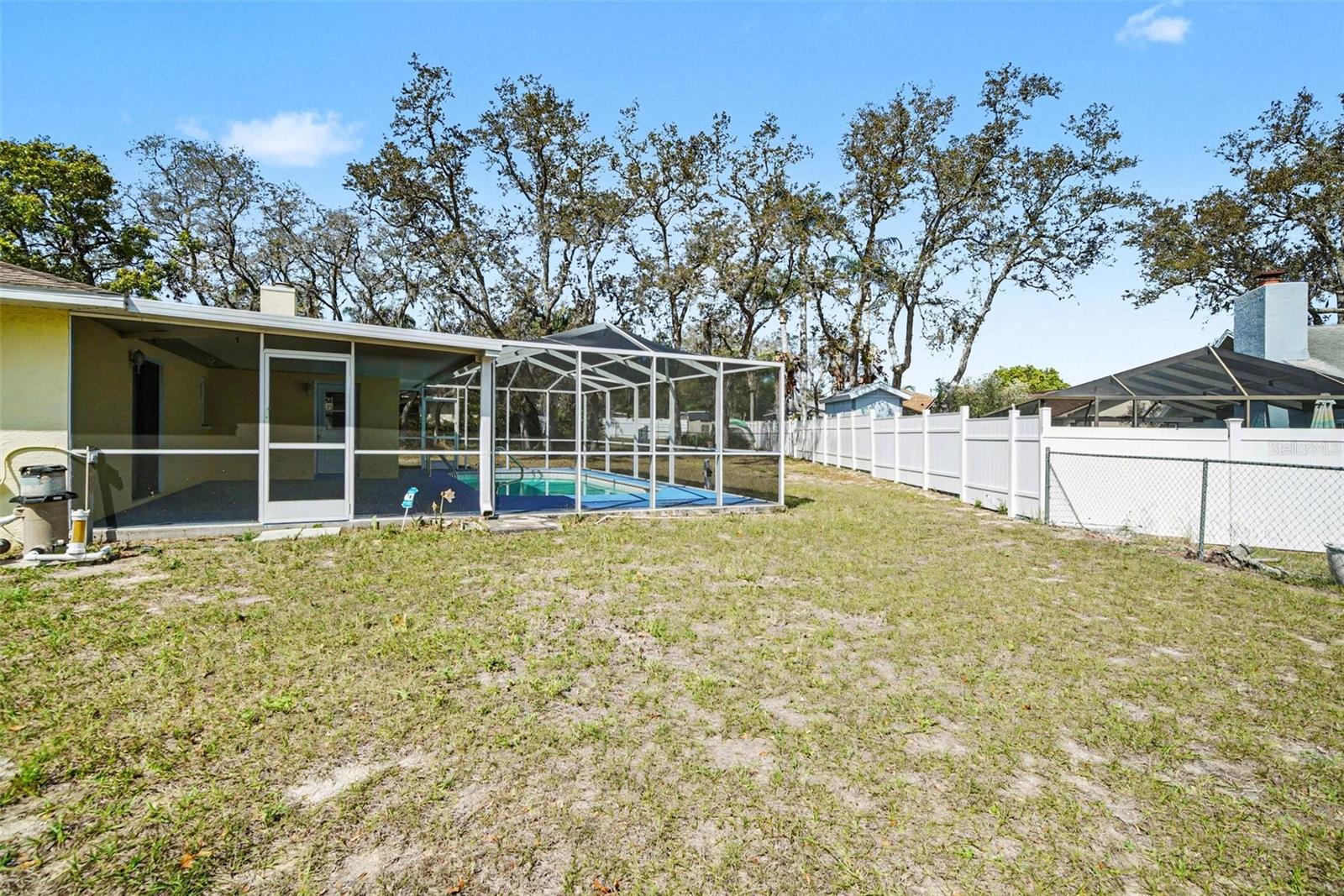 SPRING HILL - Residential