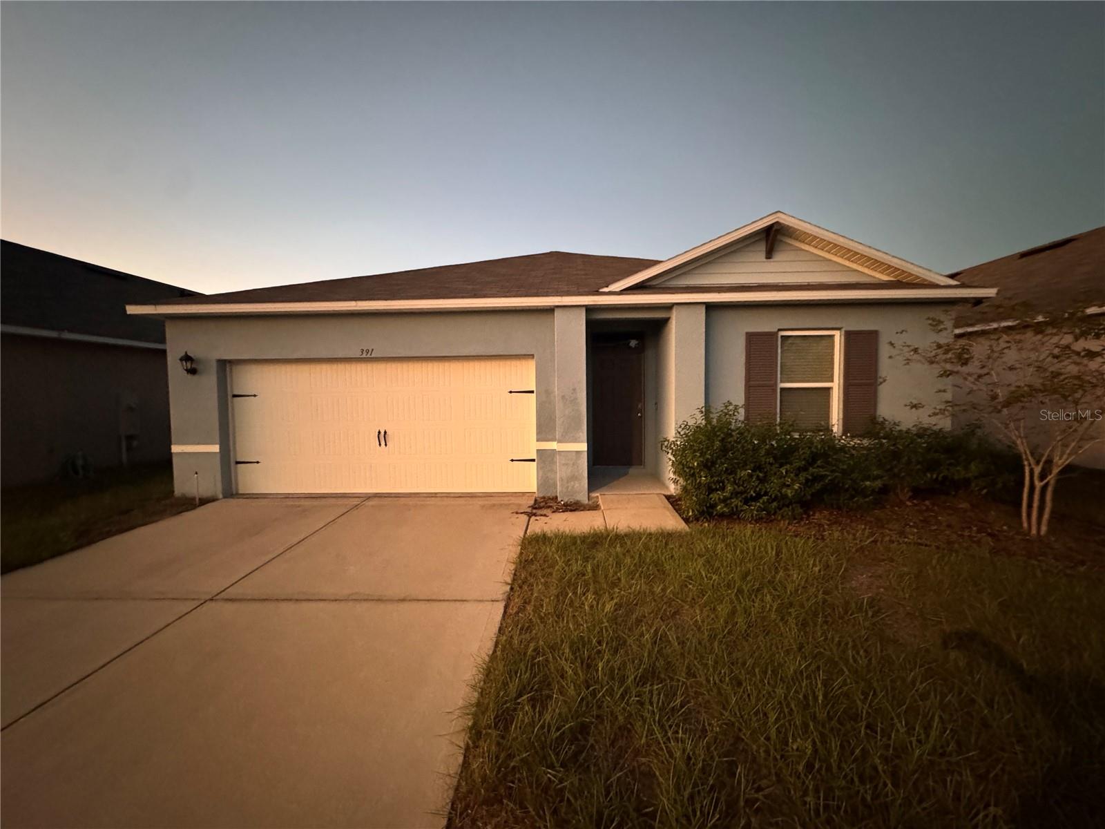 391 BOARDWALK AVENUE