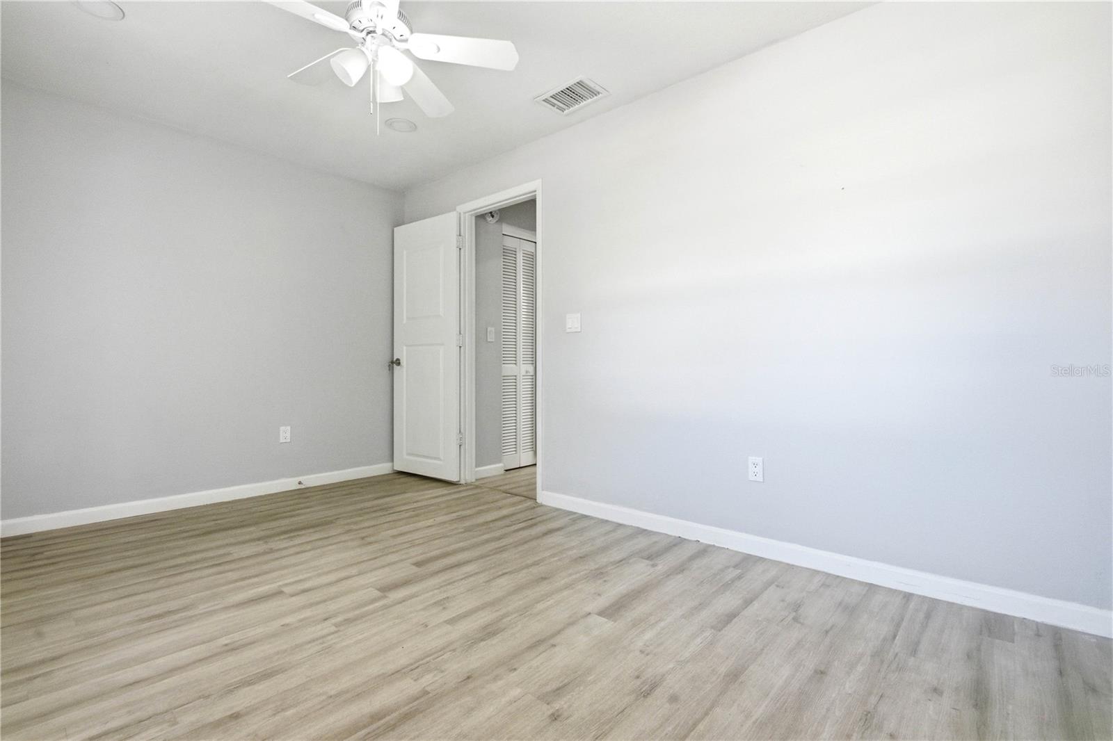 VILLAGE XVIII UNIT II OF CARRO - Residential Lease
