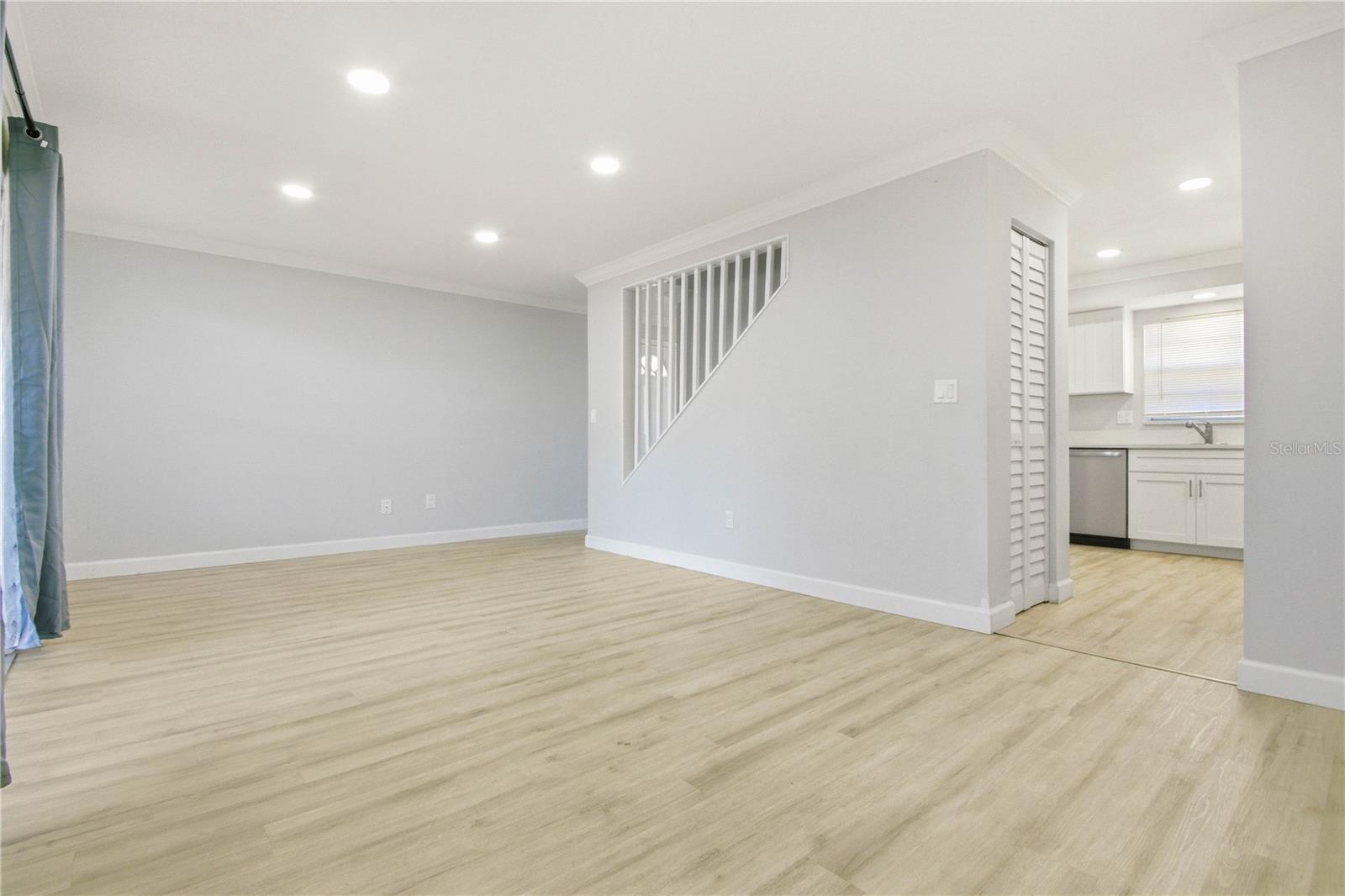 VILLAGE XVIII UNIT II OF CARRO - Residential Lease