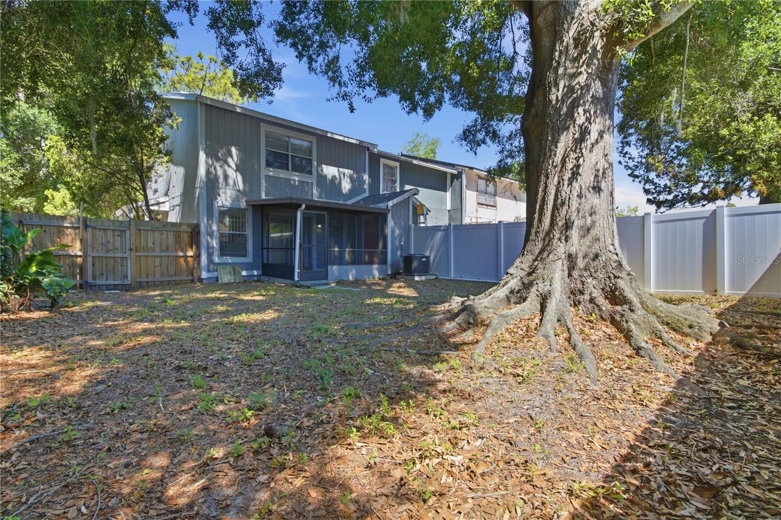 VILLAGE XVIII UNIT II OF CARRO - Residential Lease