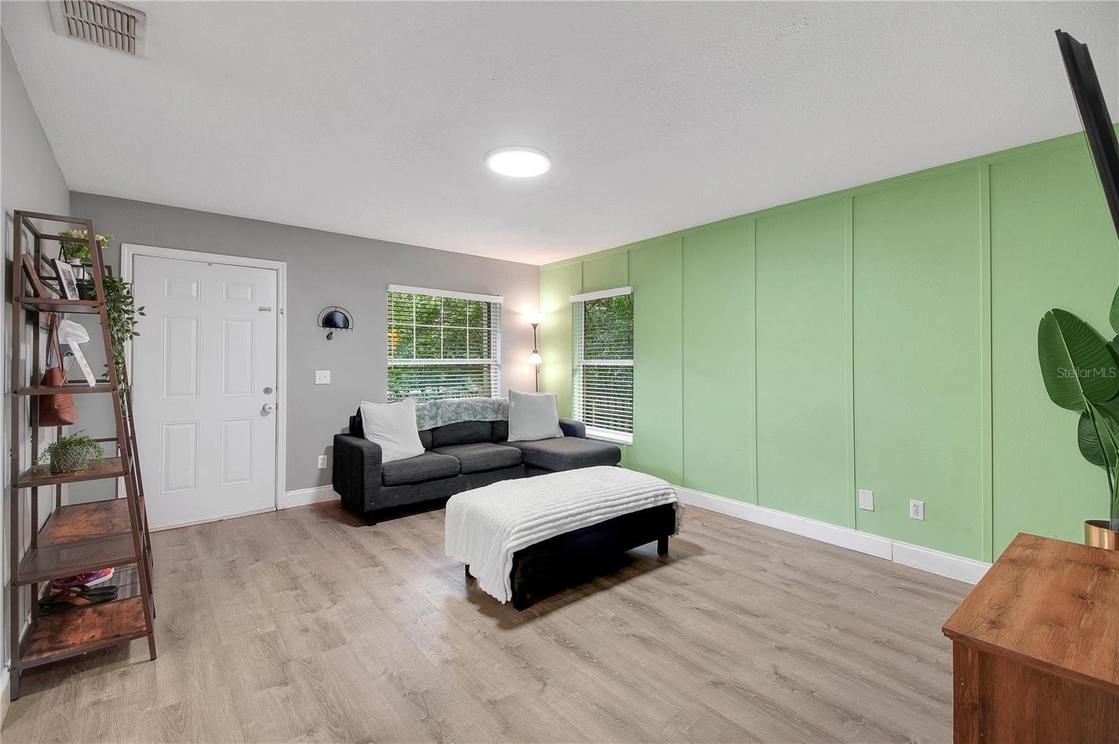 MEADOW LAWN - Residential