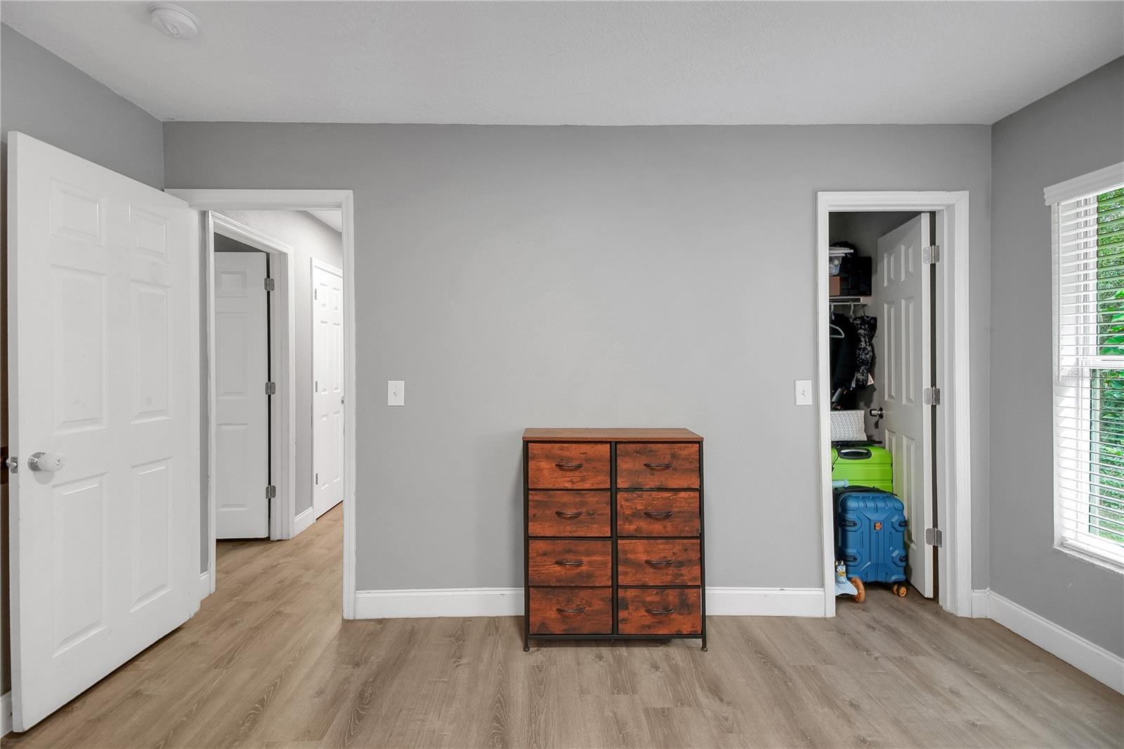 MEADOW LAWN - Residential