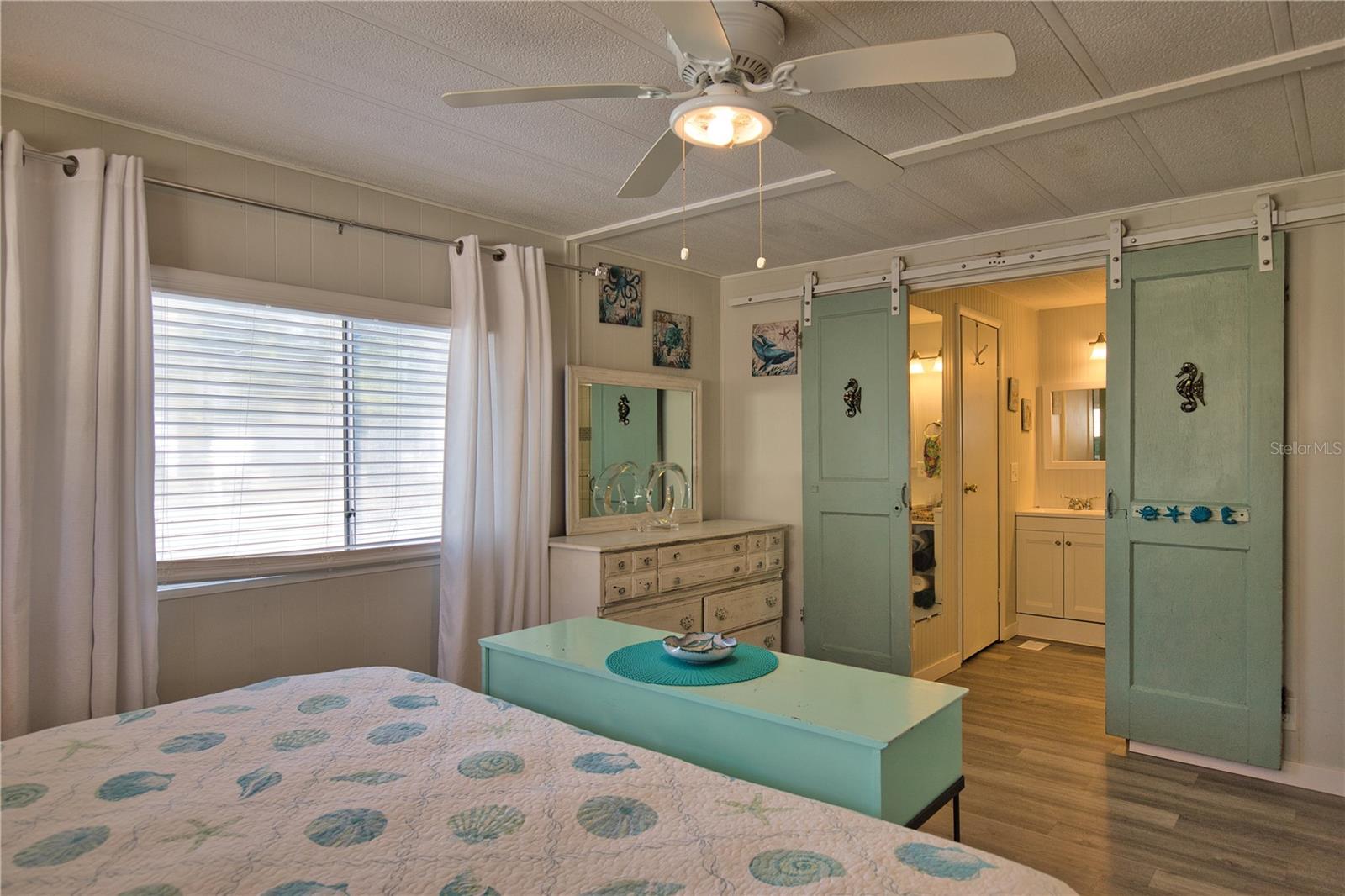 PINE LAKE - Residential