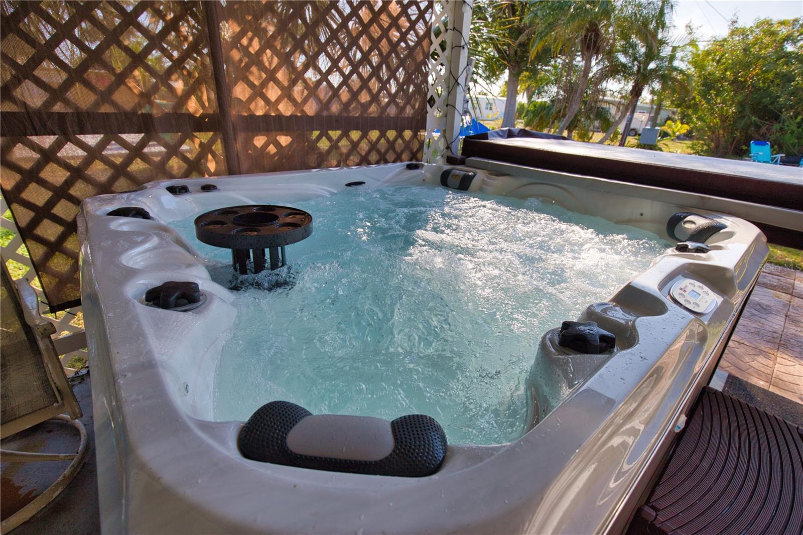 PINE LAKE - Residential