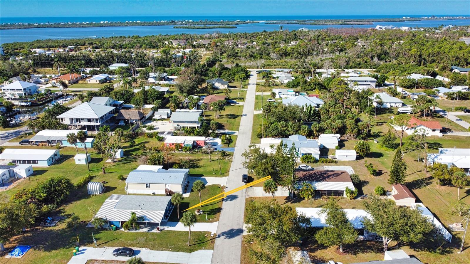 PINE LAKE - Residential