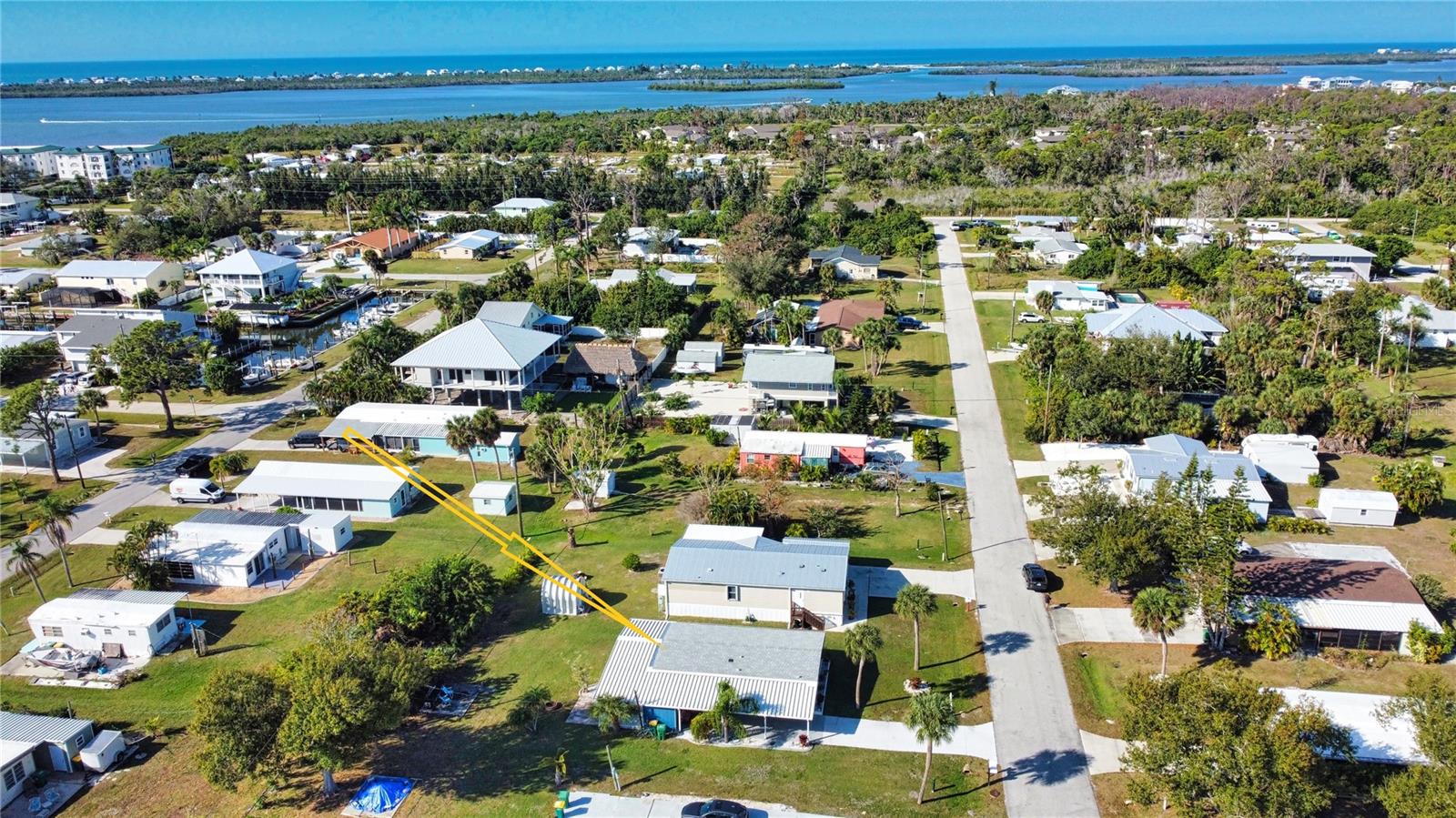 PINE LAKE - Residential