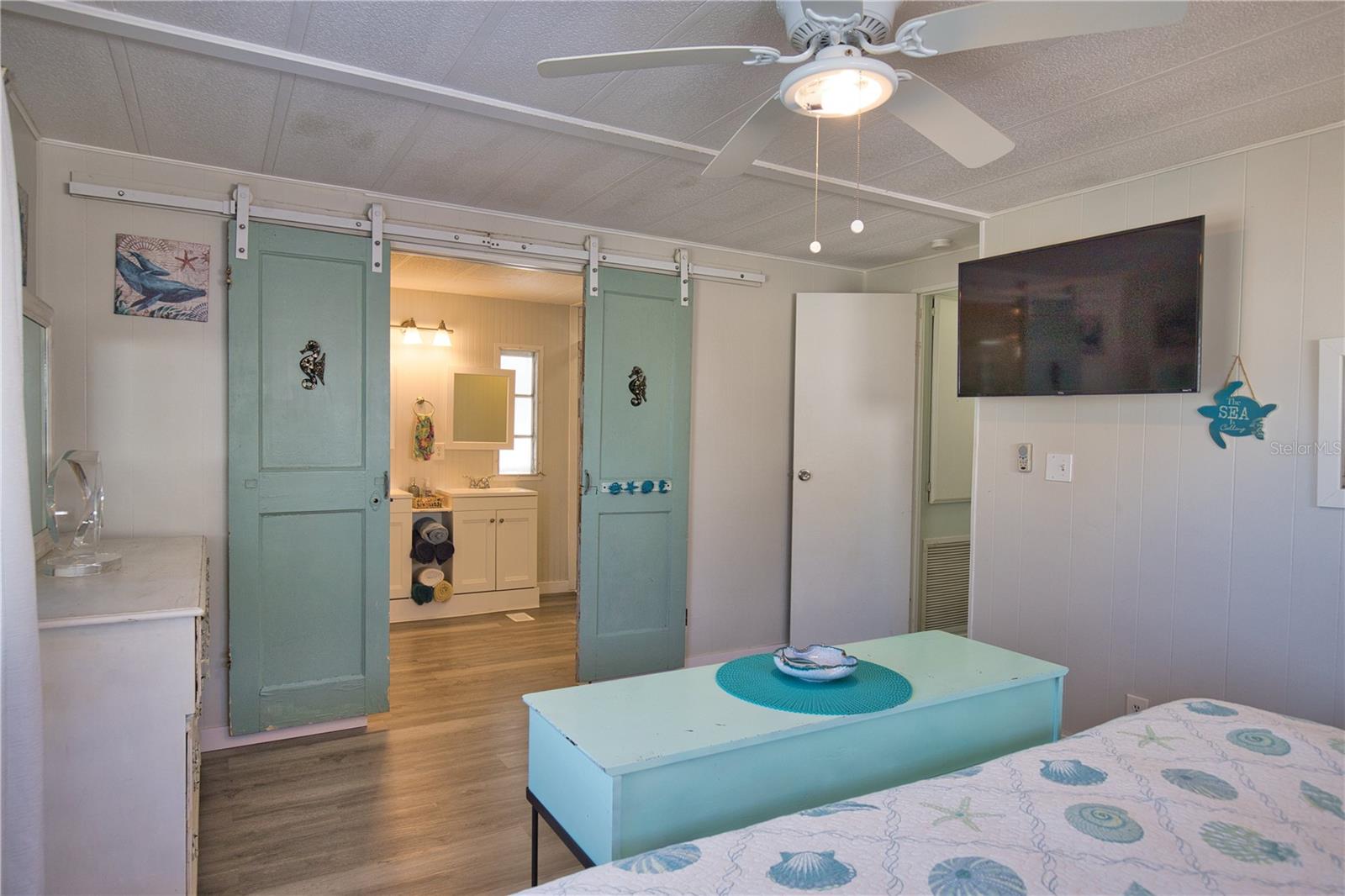 PINE LAKE - Residential