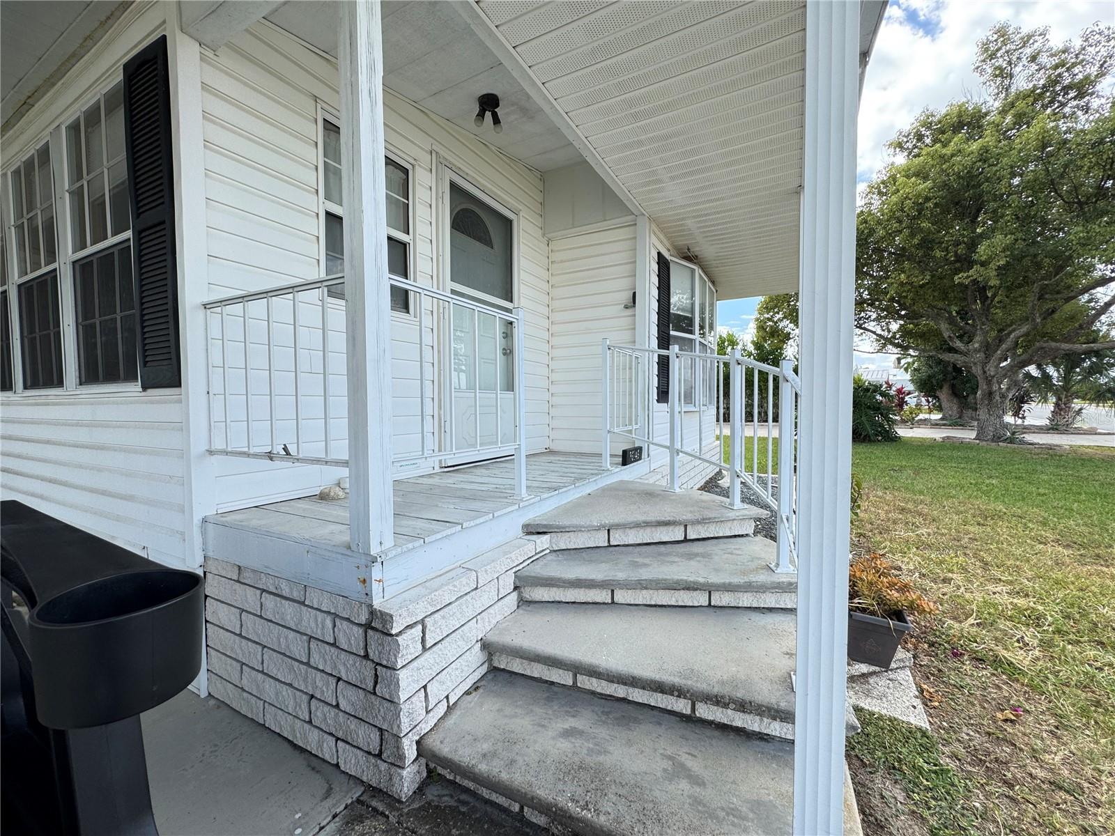 AMERICAN CONDOMINIUM PARKS - ZEPHYRHILLS - Residential