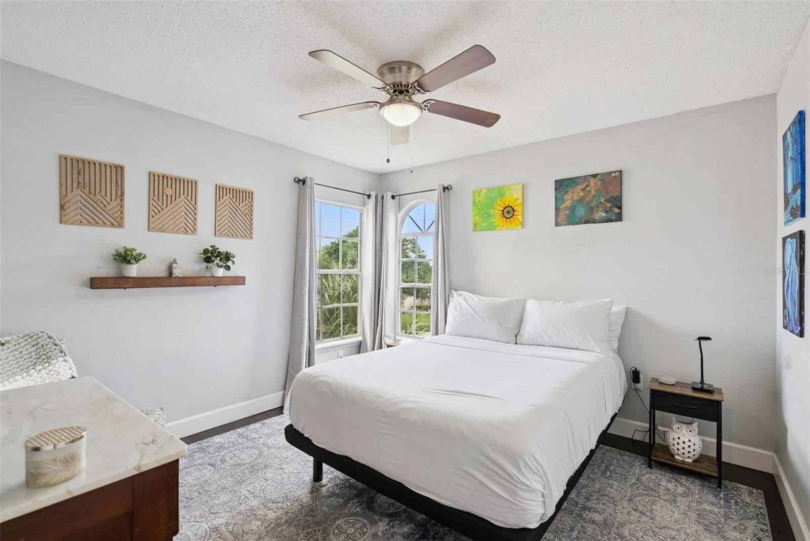 PEMBROOKE - Residential