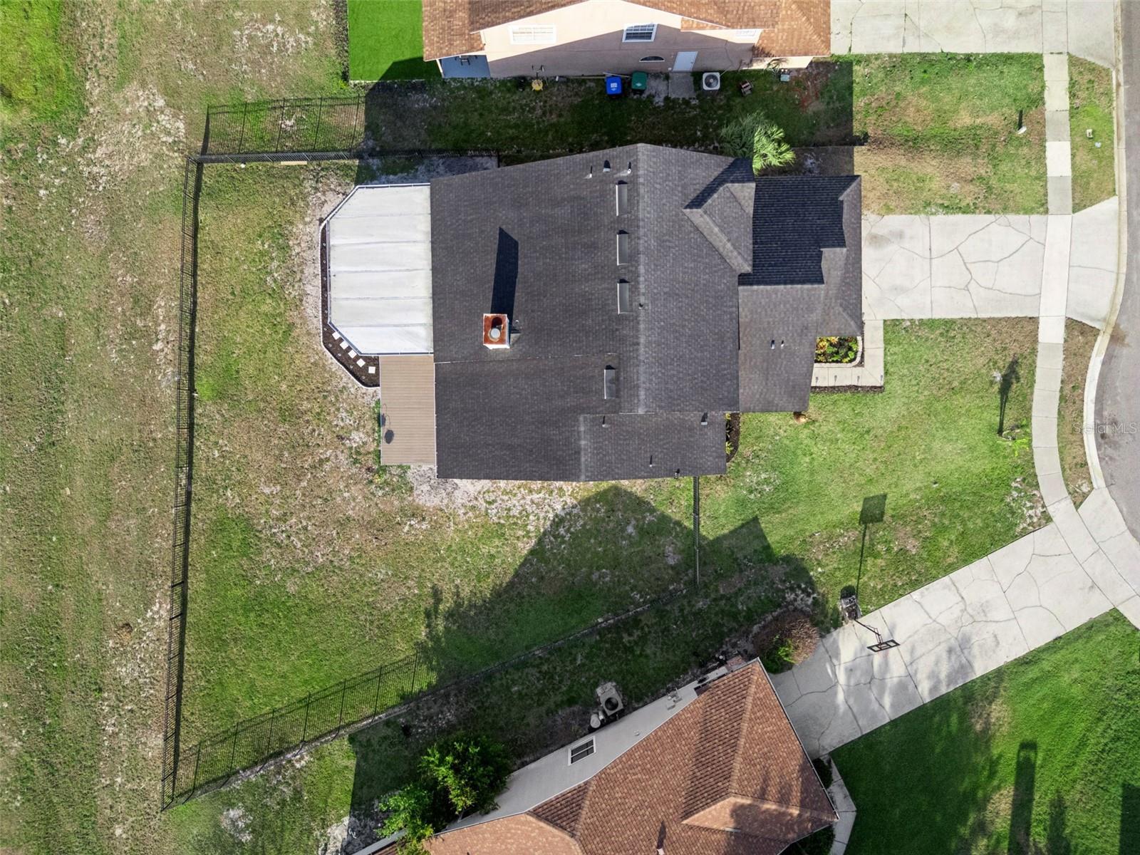 PEMBROOKE - Residential