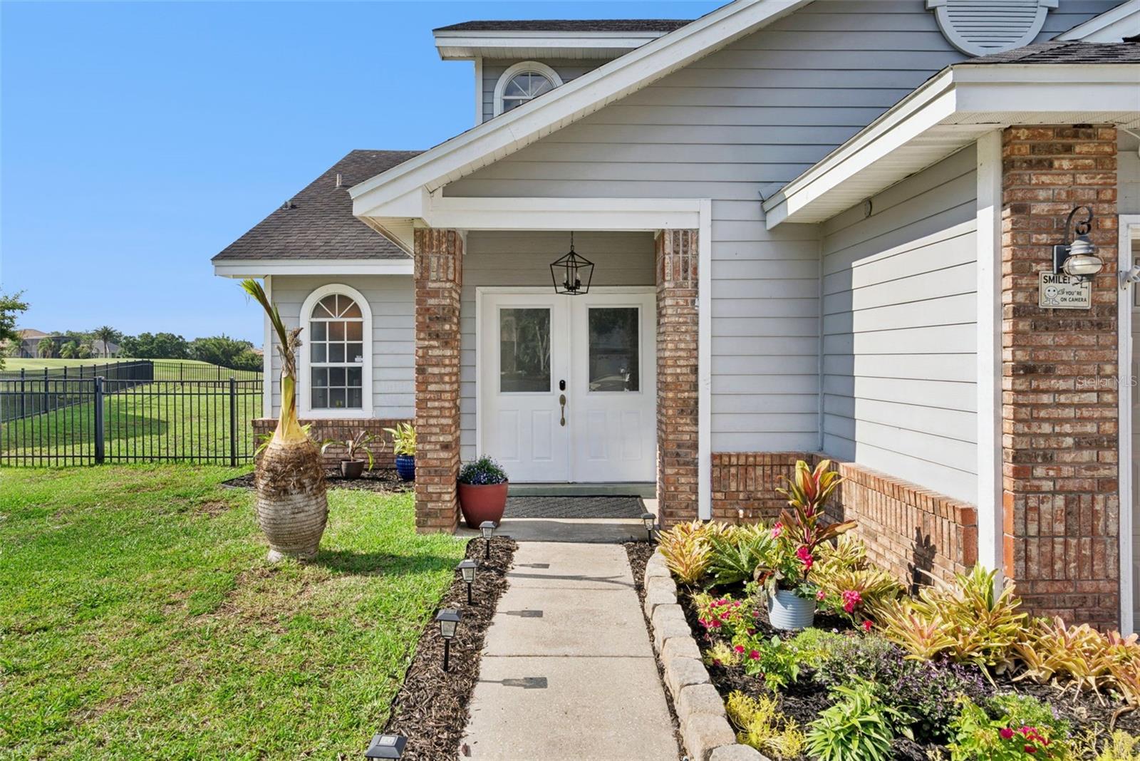PEMBROOKE - Residential