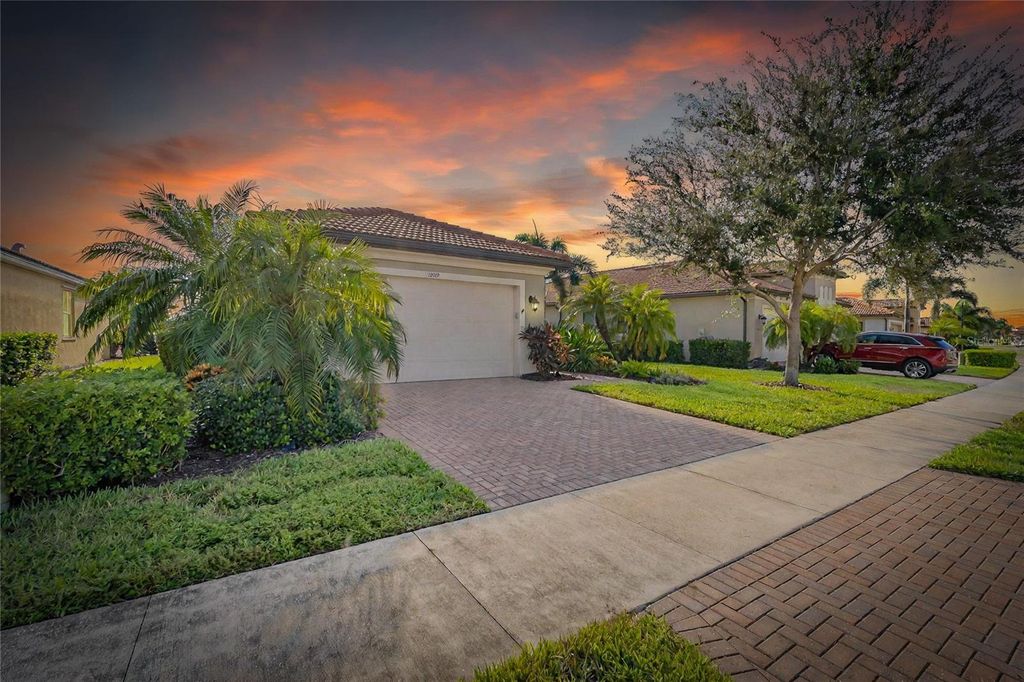 Photo of 10419 Medjool Drive, Venice, FL 34293 (MLS # A4665106)