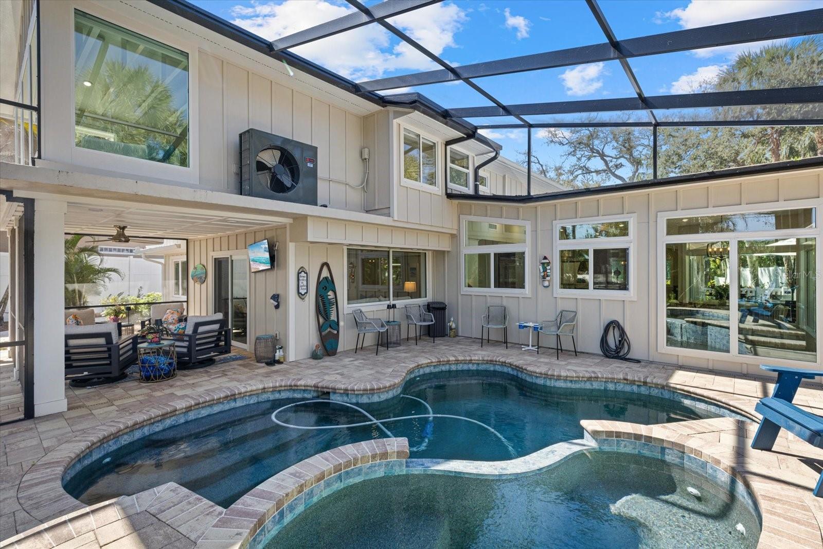 SIESTA BEACH - Residential