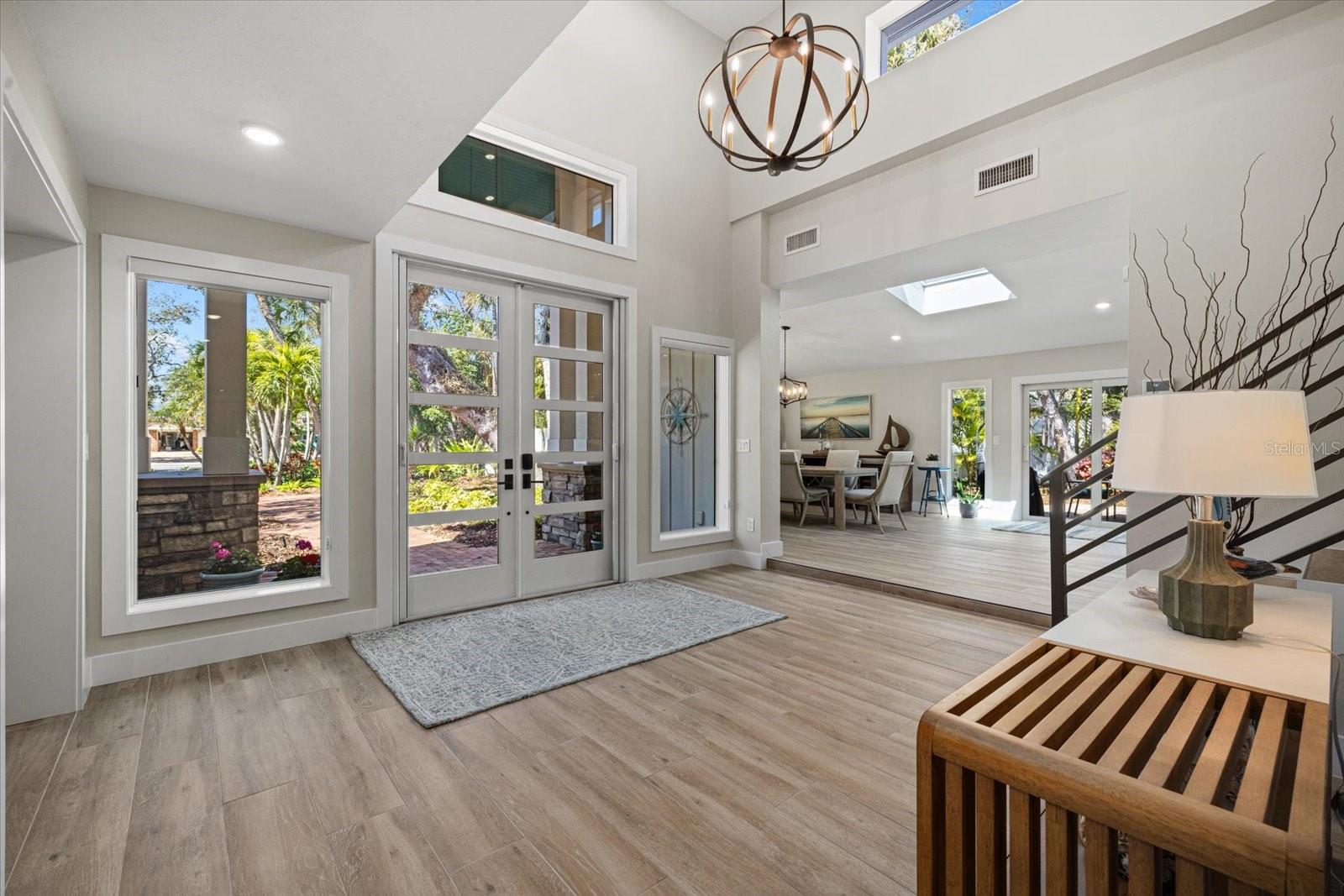 SIESTA BEACH - Residential