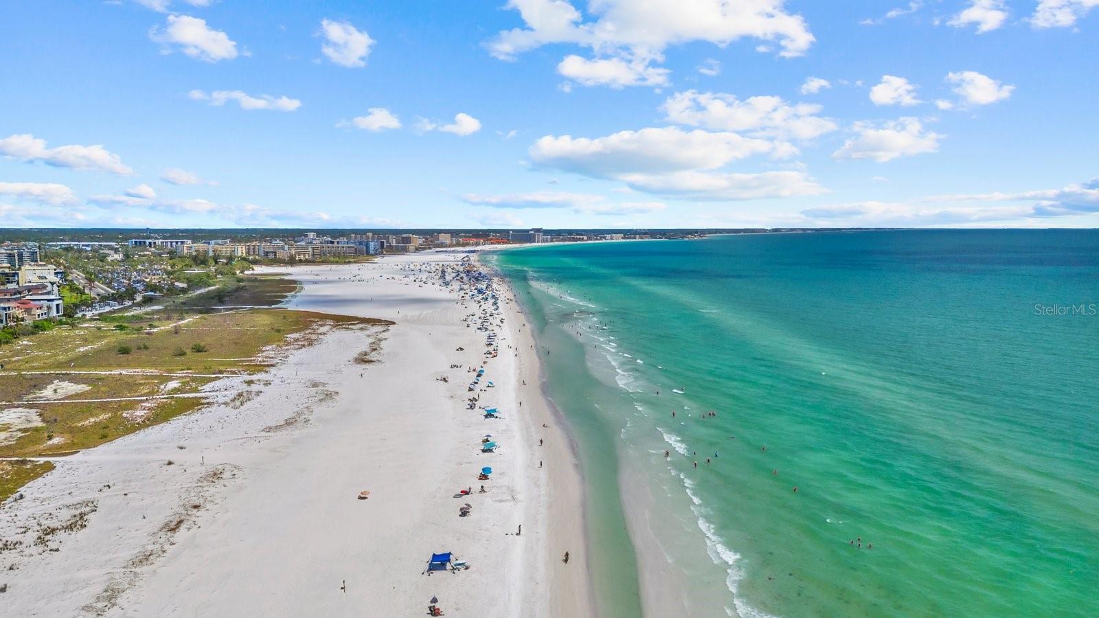SIESTA BEACH - Residential