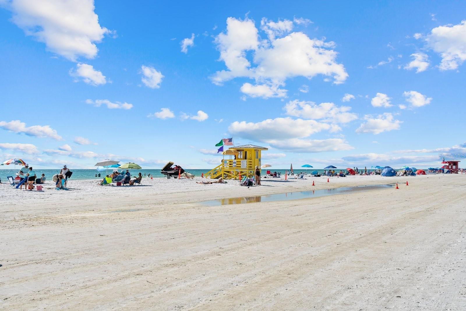 SIESTA BEACH - Residential