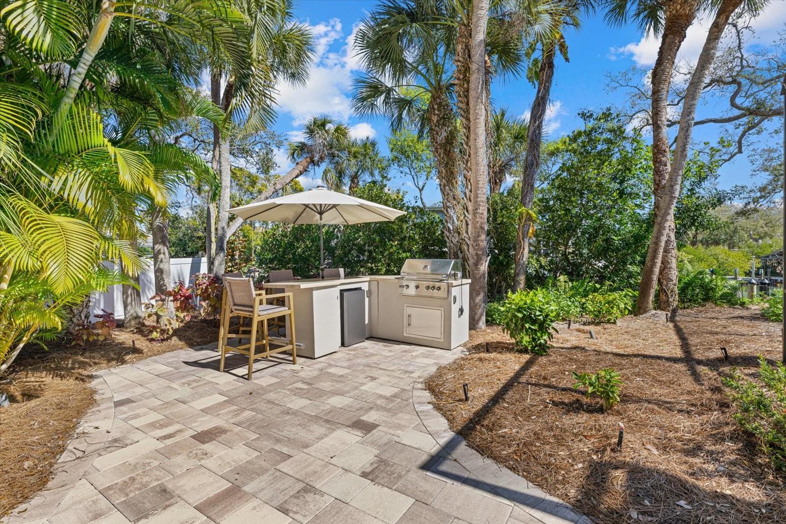 SIESTA BEACH - Residential