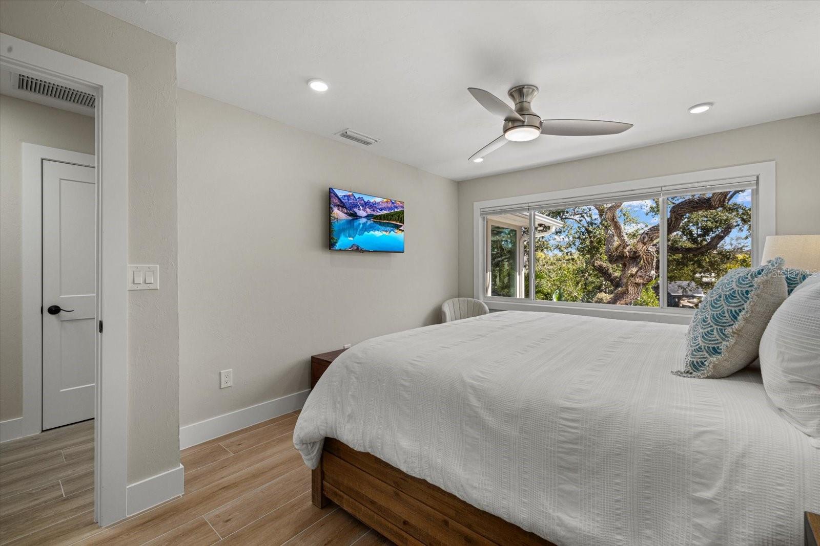 SIESTA BEACH - Residential