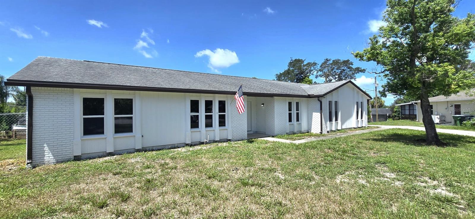 725 TULIP COURT