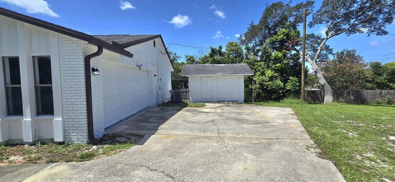 725 TULIP COURT