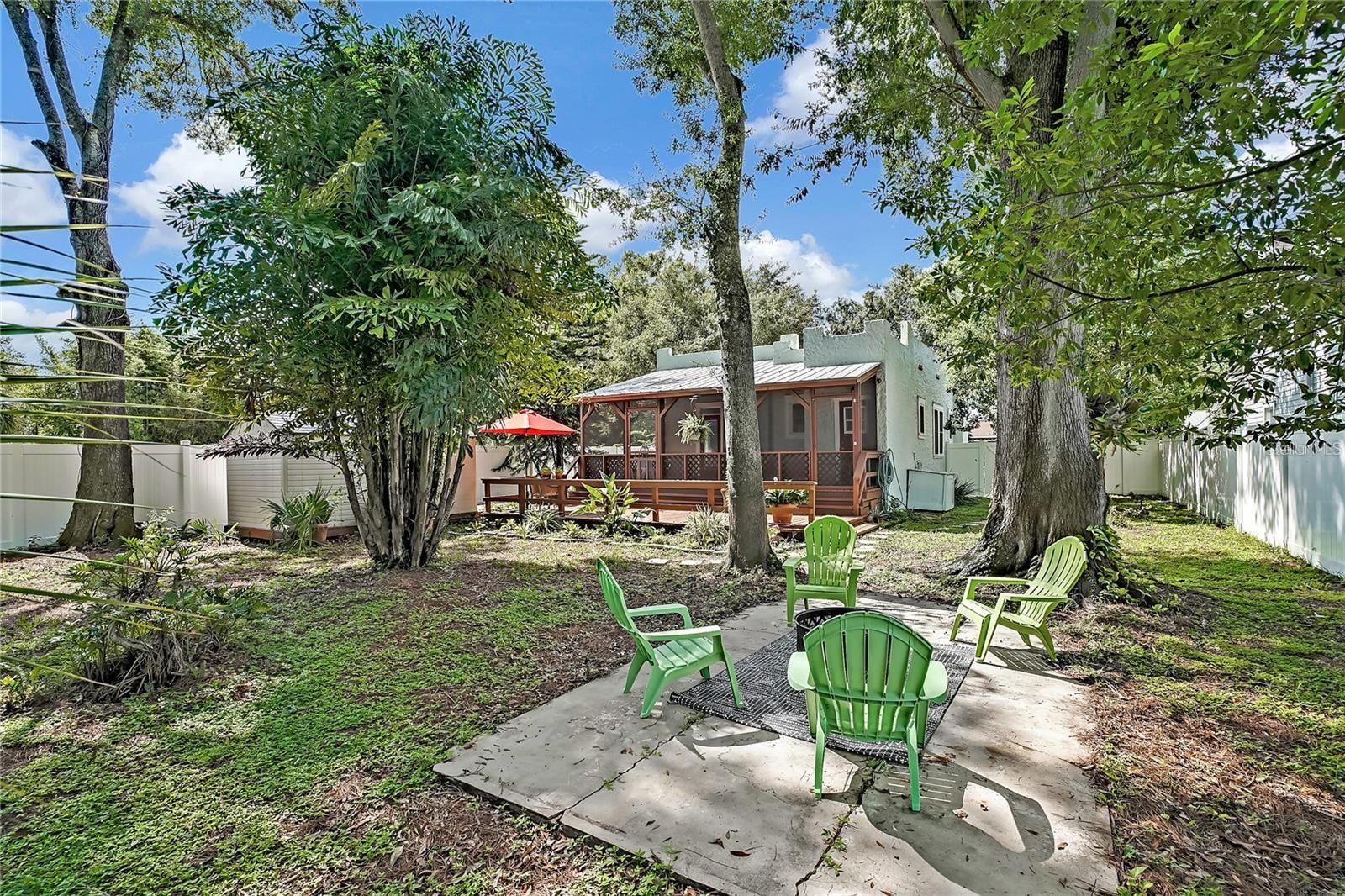 RIVERSIDE NORTH - Residential Lease