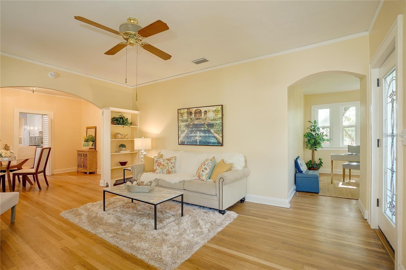 RIVERSIDE NORTH - Residential Lease