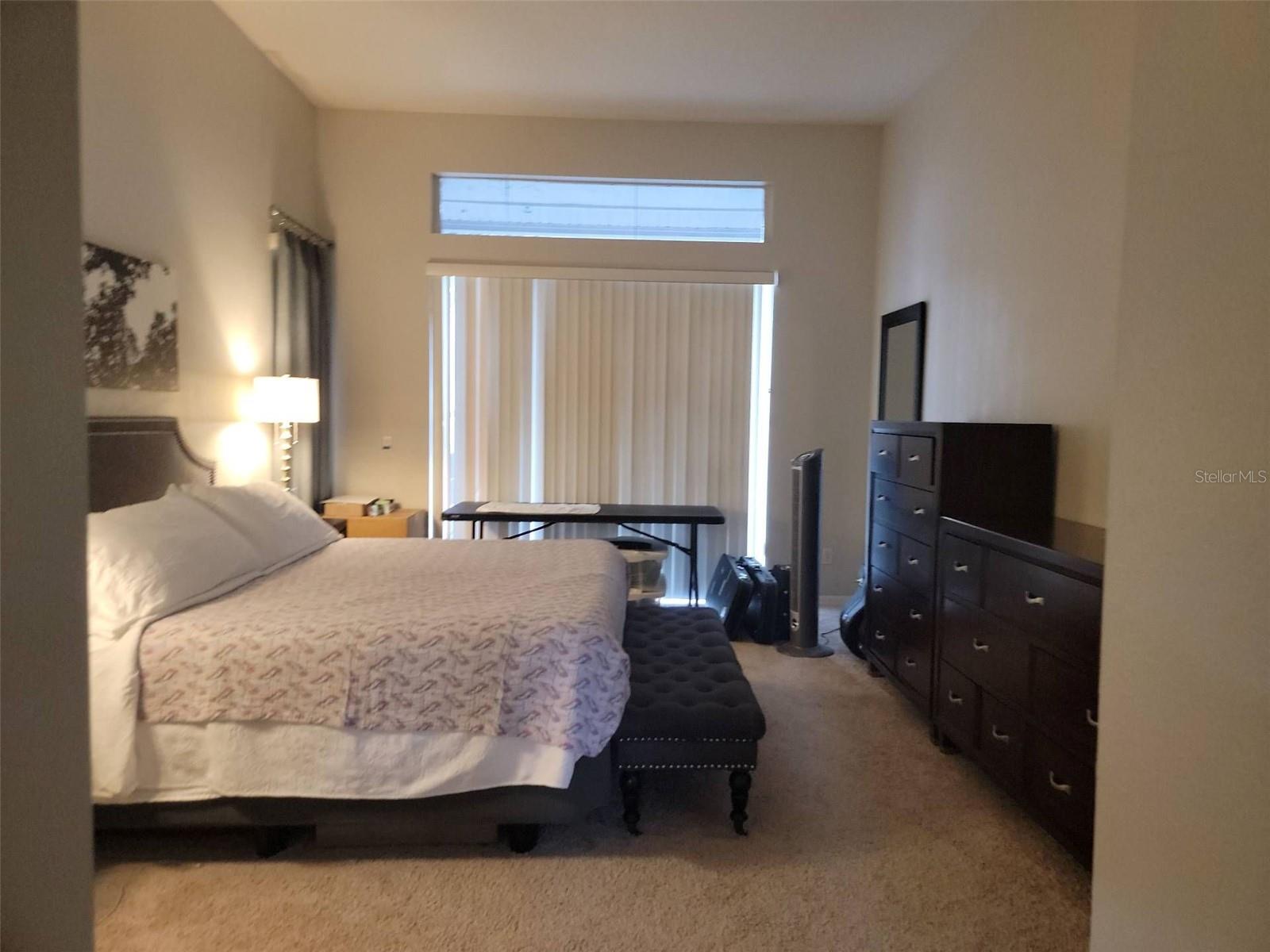 UNIVERSITY ESTATES - Residential Lease