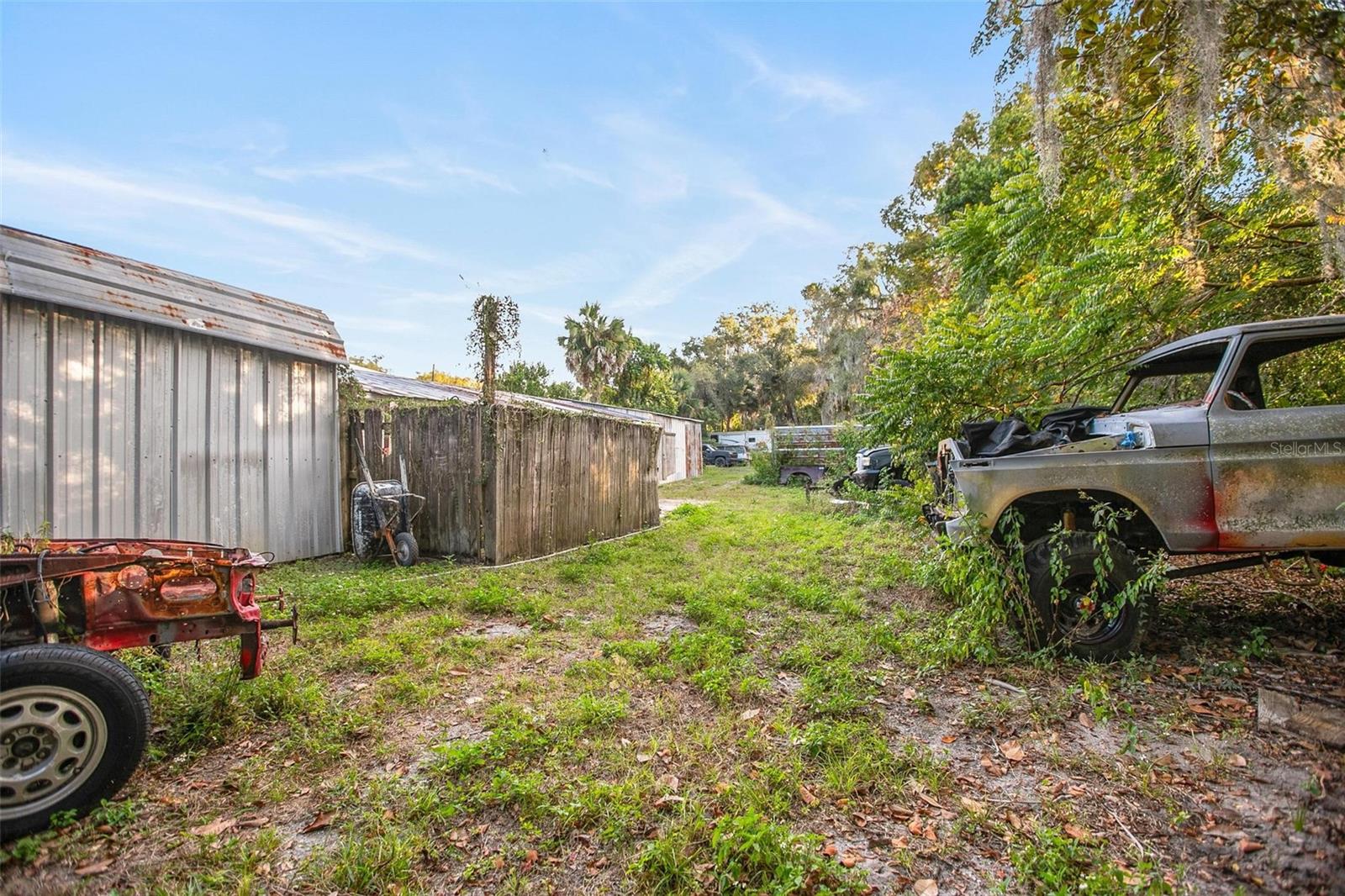 BLUE LAKE ADD DELAND LTS 27-60 - Residential