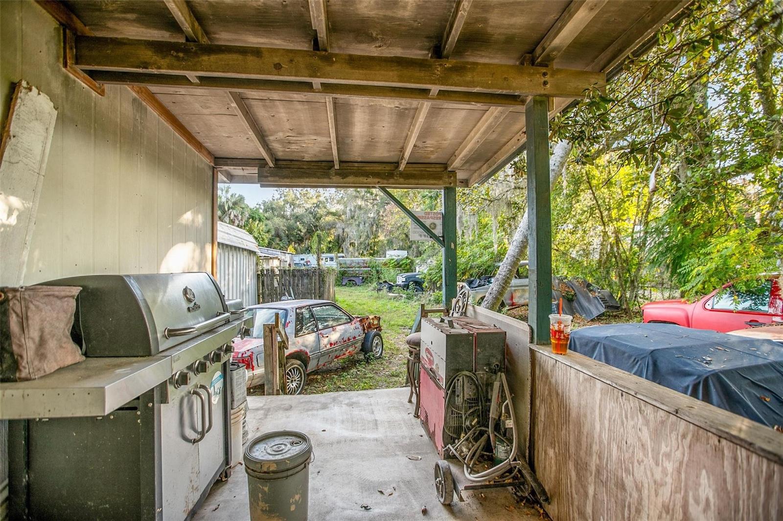 BLUE LAKE ADD DELAND LTS 27-60 - Residential