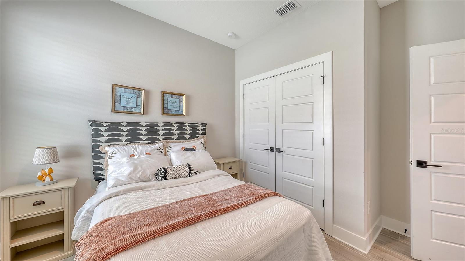 VENICE WOODLANDS PH 2B - Residential