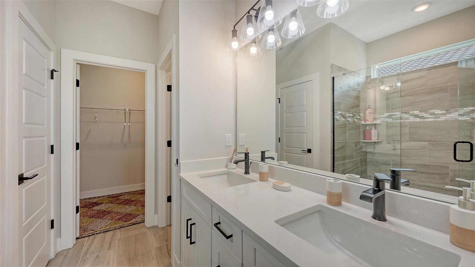 VENICE WOODLANDS PH 2B - Residential