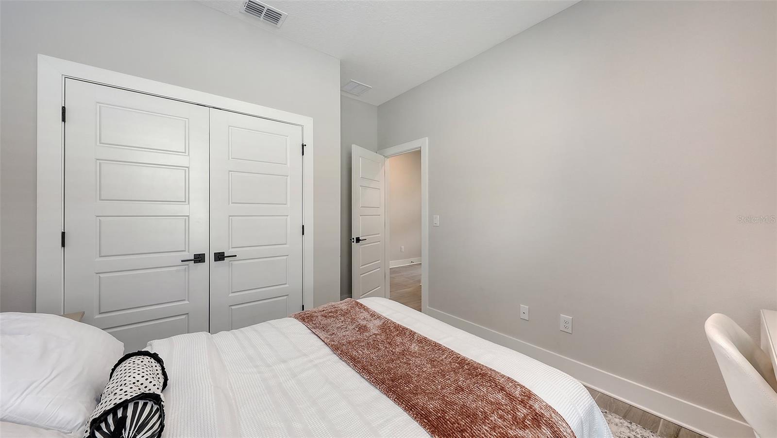 VENICE WOODLANDS PH 2B - Residential