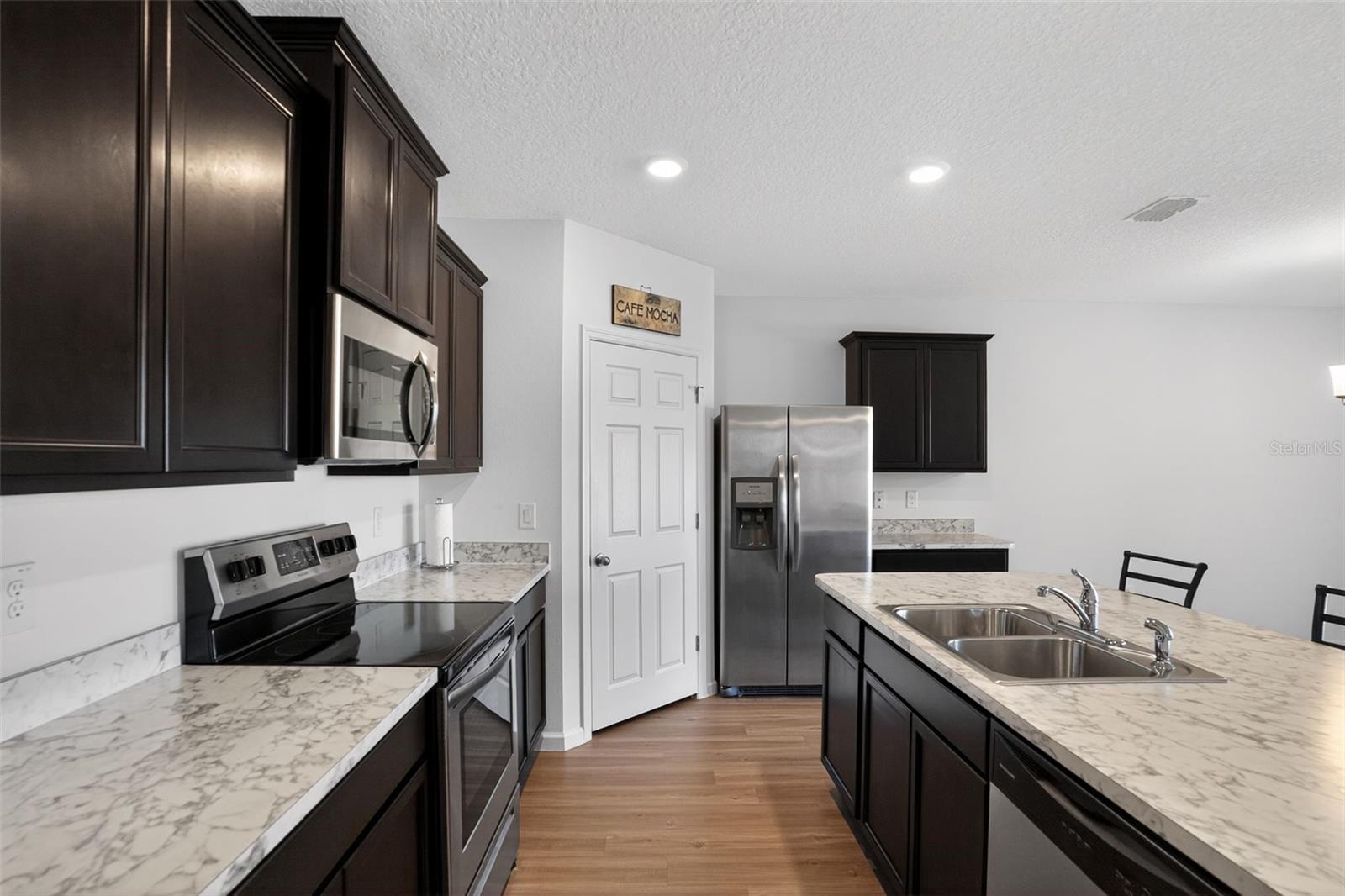 BAYSIDE COTTAGES - Residential