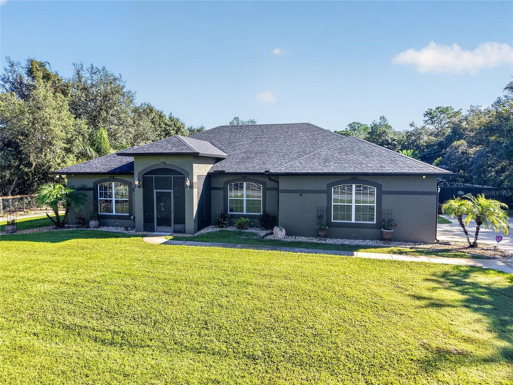 Photo of 42626 Royal Trails Road, Eustis, FL 32736 (MLS # G5119068)