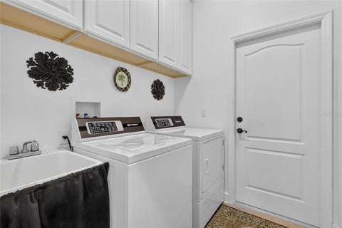 Tiny photo for 42626 Royal Trails Road, Eustis, FL 32736 (MLS # G5119068)