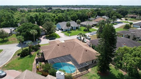 A home in WINTER HAVEN