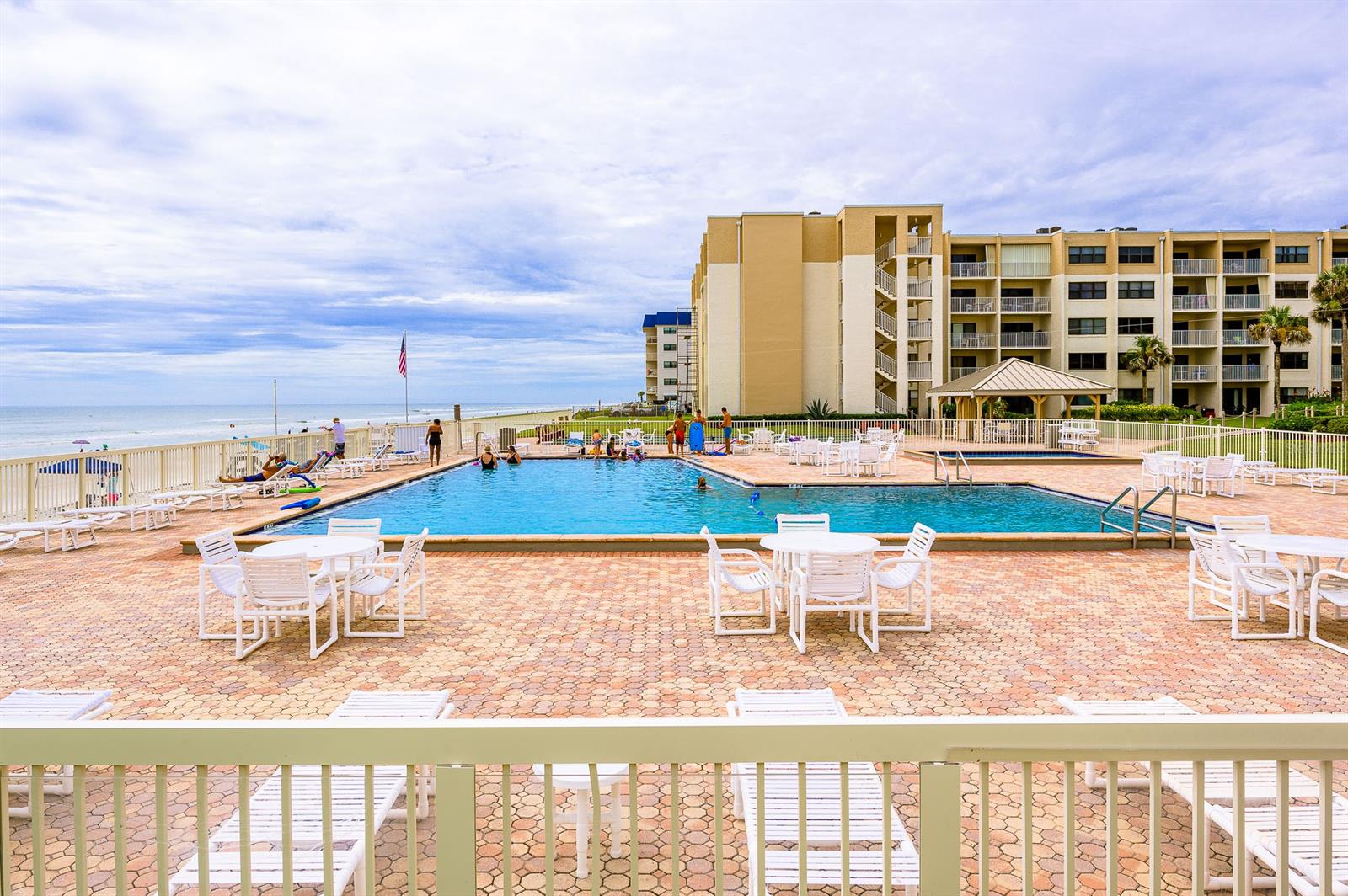 Castle Reef Condo - Residential