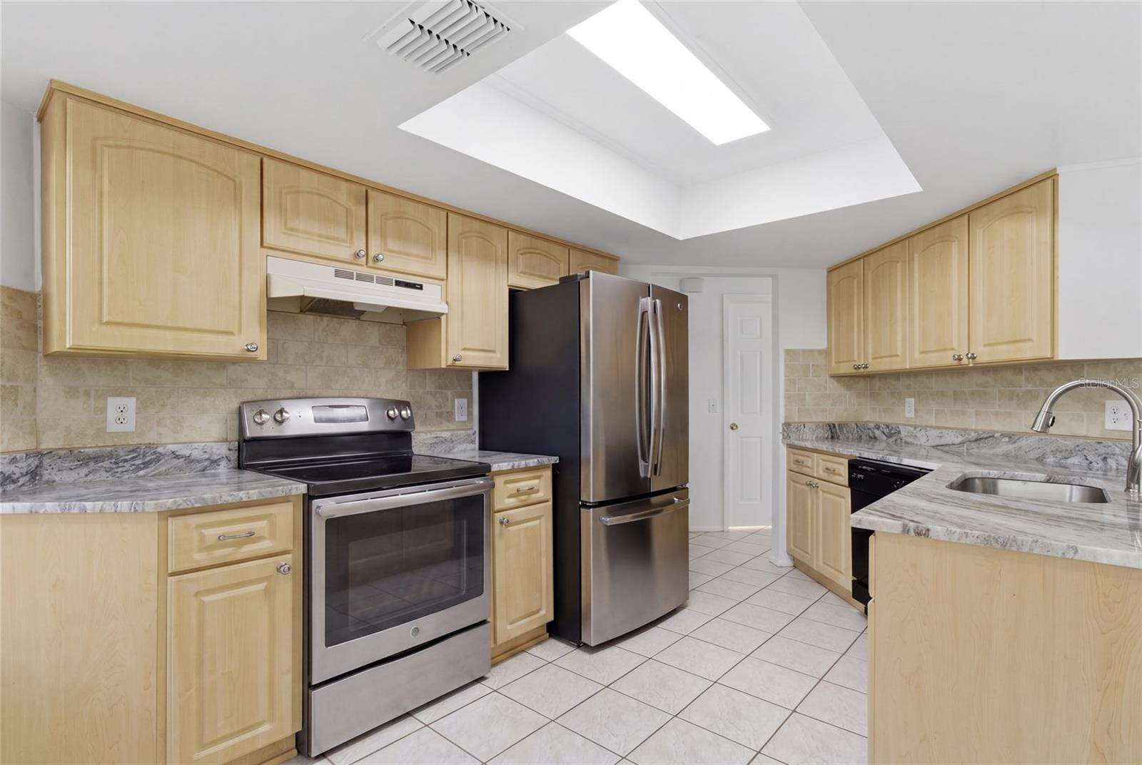 MEADOWS - Residential